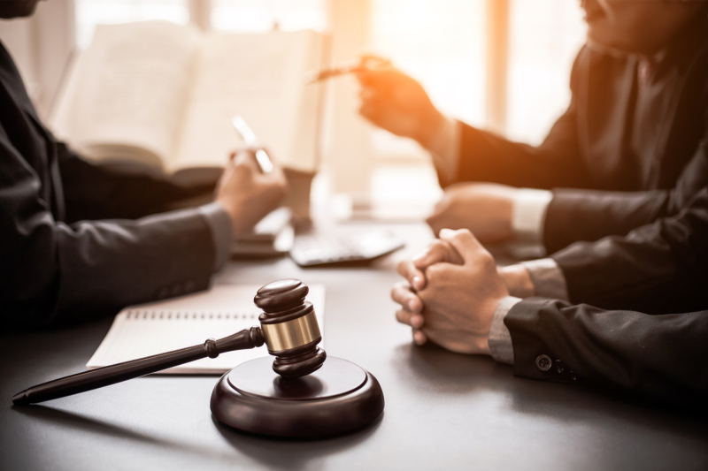 abogados